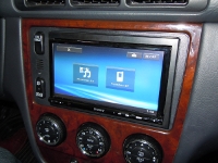   Sony XAV-E70BT  Mercedes ML 350